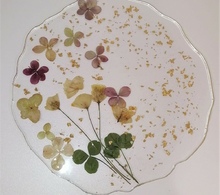 Создание подноса из эпоксидной смолы с сухоцветами «Лесная поляна» Фото 6